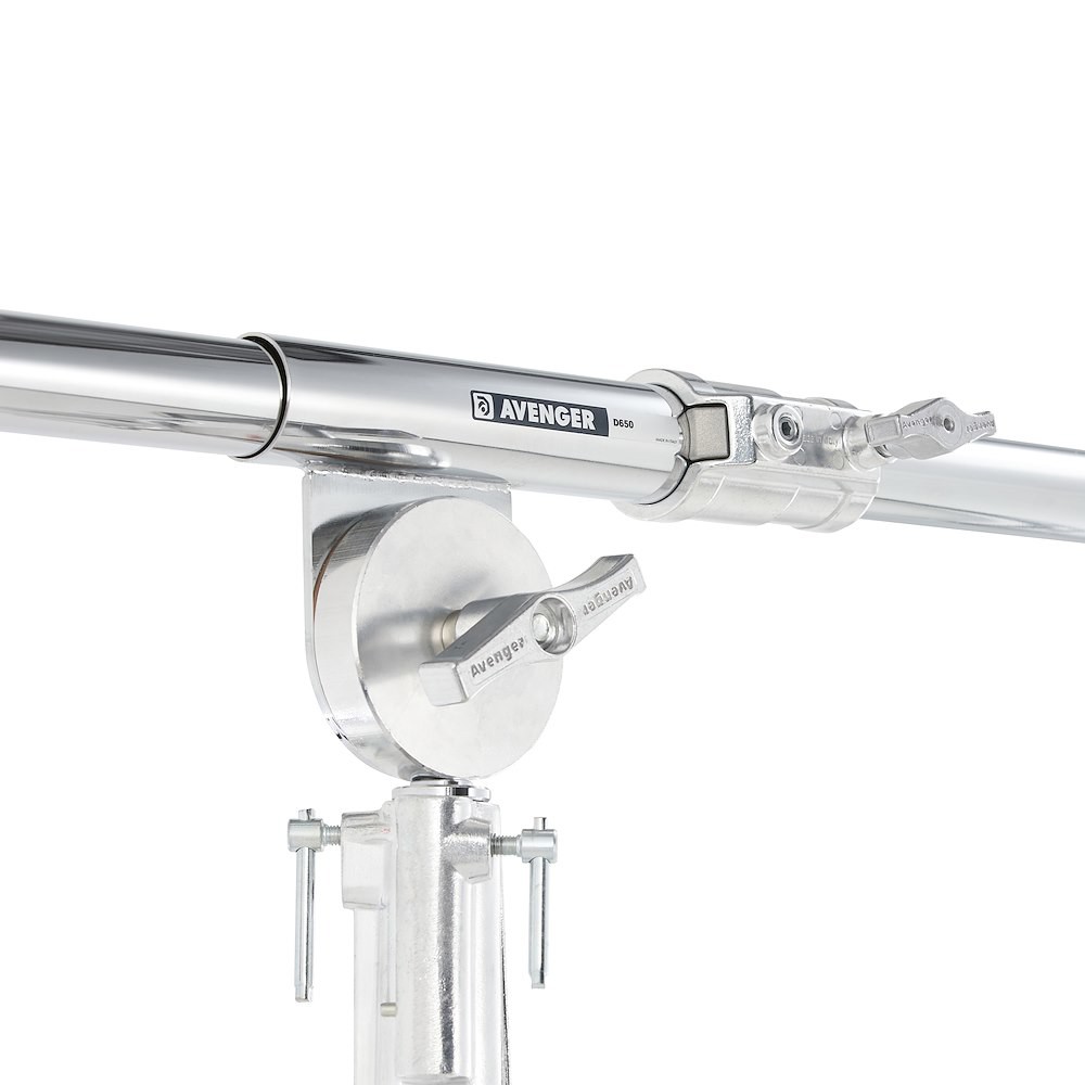 Avenger D650 Junior Boom