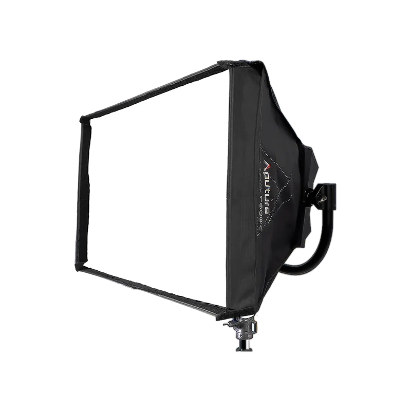 Aputure P600c honeycomb grid