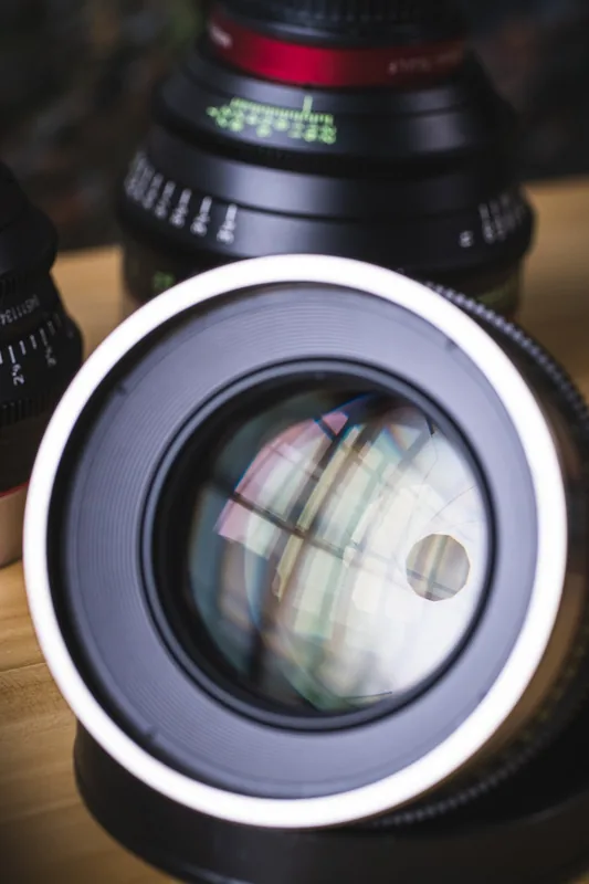 Canon V35 — single lens